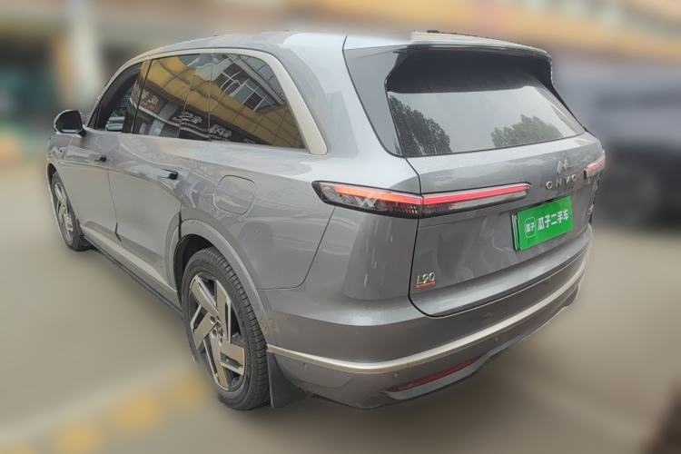 Used ONVO Luxeed L90 2025 Model—Ultra Six-Seater Version Rear Left 45 Deg