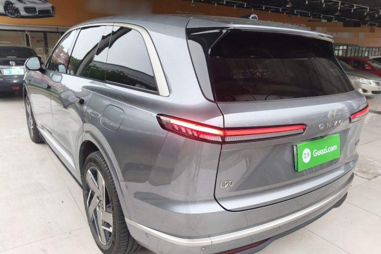 Used ONVO Luxeed L90 2025 Model—Max Six-Seater Version Rear Left 45 Deg