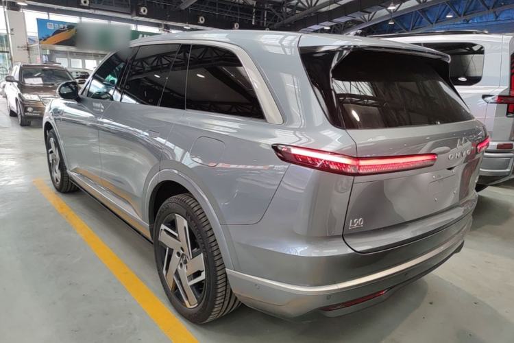 Used ONVO Luxeed L90 2025 Model—Pro Six-Seater Version Rear Left 45 Deg
