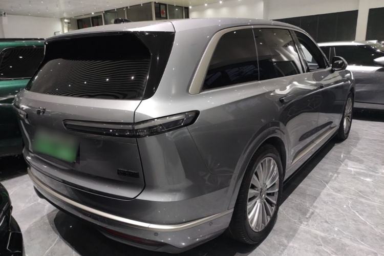 Used ONVO Luxeed L90 2025 Model—Ultra Six-Seater Version Rear Right 45 Deg