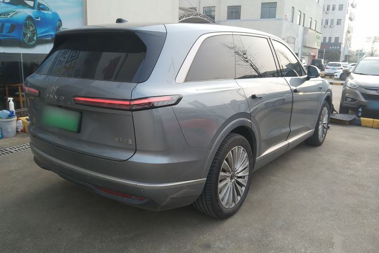 Used ONVO Luxeed L90 2025 Model—Max Six-Seater Version Rear Right 45 Deg