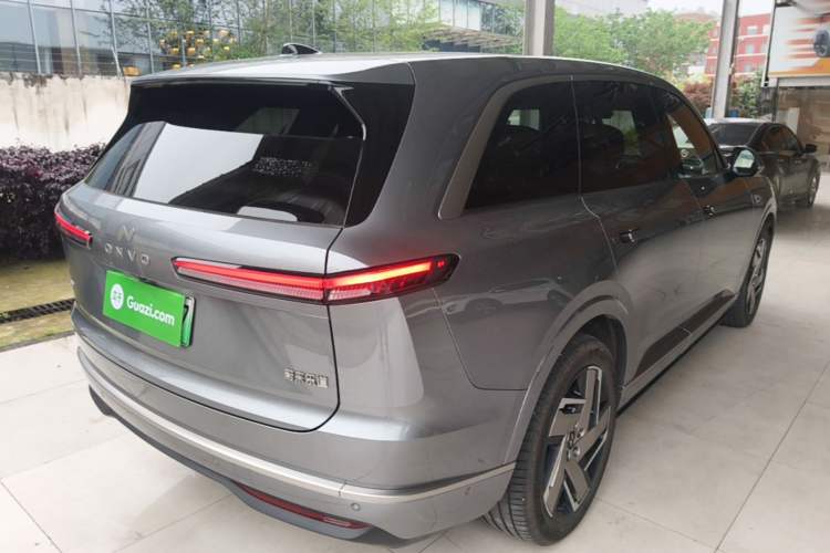 Used ONVO Luxeed L90 2025 Model—Max Six-Seater Version Rear Right 45 Deg