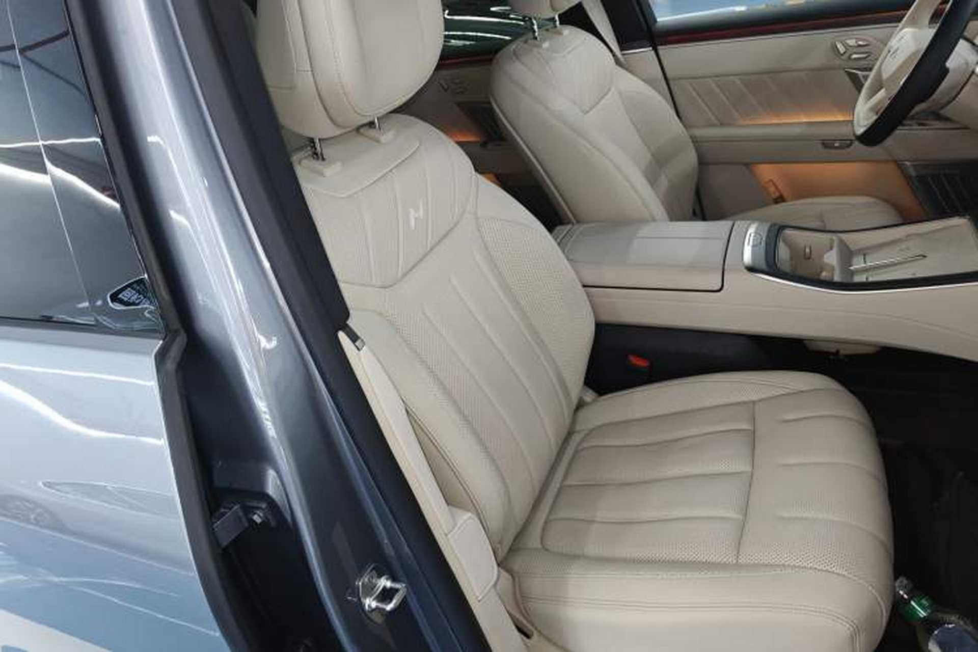 Used ONVO Luxeed L90 2025 Model—Ultra Six-Seater Version Right Front Seat