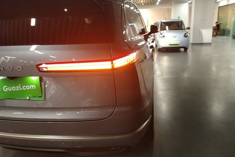 Used ONVO Luxeed L90 2025 Model—Max Six-Seater Version Right Rear Taillight