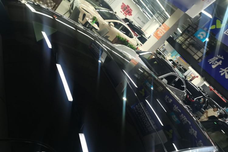 Used ONVO Luxeed L90 2025 Model—Ultra Six-Seater Version Roof