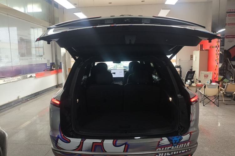 Used ONVO Luxeed L90 2025 Model—Max Six-Seater Version Trunk