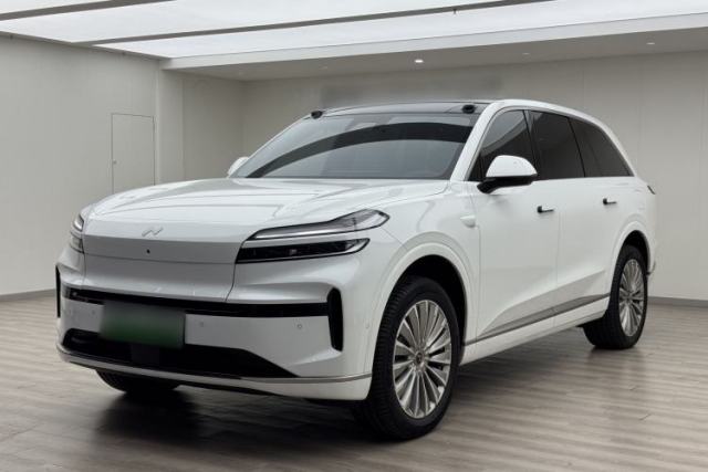 Used ONVO Luxeed L90 2025 Model—Ultra Six-Seater Version