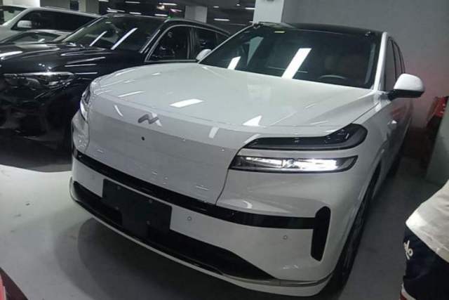 Used ONVO Luxeed L90 2025 Model—Max Six-Seater Version