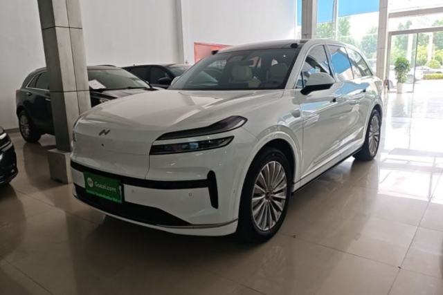 Used ONVO Luxeed L90 2025 Model—Ultra Six-Seater Version
