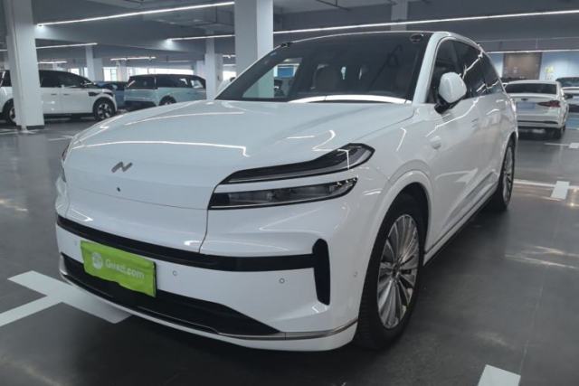Used ONVO Luxeed L90 2025 Model—Ultra Six-Seater Version