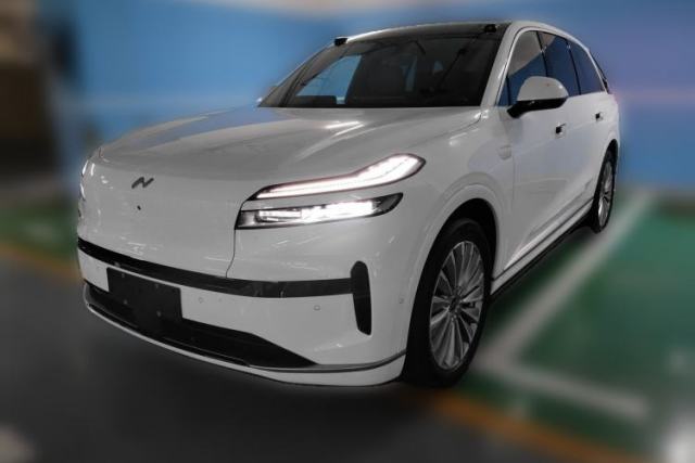 Used ONVO Luxeed L90 2025 Model—Ultra Six-Seater Version