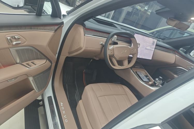 Used ONVO Luxeed L90 2025 Model—Max Seven-Seater Version Driver Seat