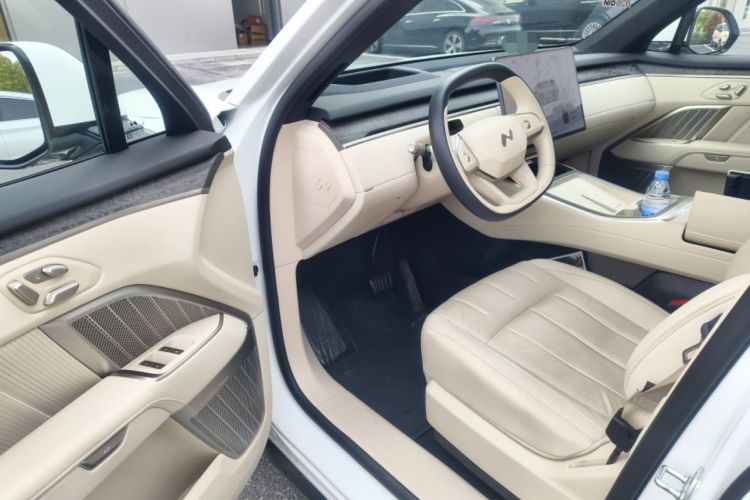 Used ONVO Luxeed L90 2025 Model—Max Six-Seater Version Driver Seat