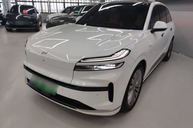 Used ONVO Luxeed L90 2025 Model—Ultra Six-Seater Version