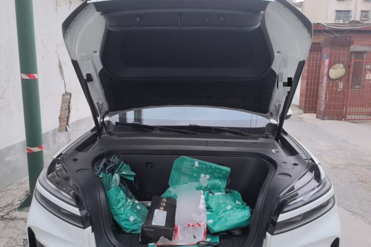 Used ONVO Luxeed L90 2025 Model—Max Six-Seater Version Engine Bay
