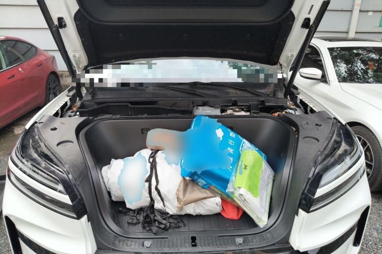 Used ONVO Luxeed L90 2025 Model—Max Six-Seater Version Engine Bay