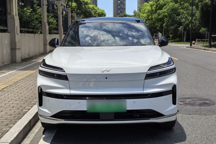 Used ONVO Luxeed L90 2025 Model—Max Seven-Seater Version Exterior 1