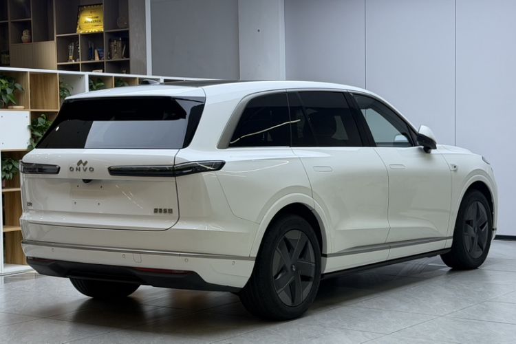 Used ONVO Luxeed L90 2025 Model—Max Six-Seater Version Exterior 1