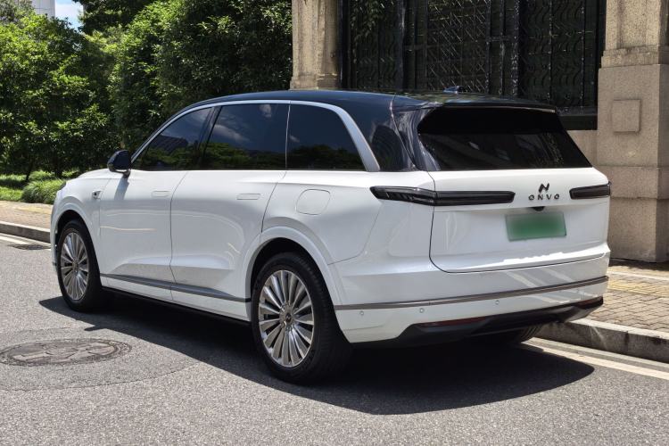 Used ONVO Luxeed L90 2025 Model—Max Seven-Seater Version Exterior 3