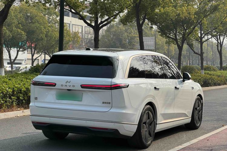 Used ONVO Luxeed L90 2025 Model—Max Six-Seater Version Exterior 5