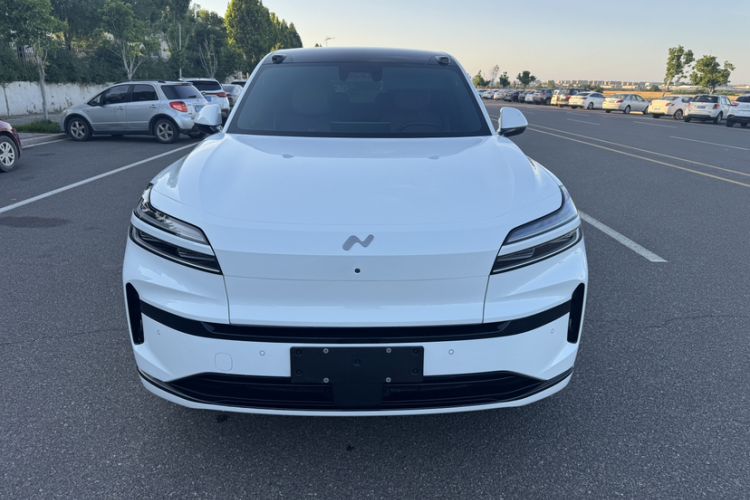 Used ONVO Luxeed L90 2025 Model—Ultra Six-Seater Version Exterior 9