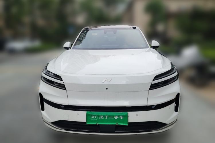 Used ONVO Luxeed L90 2025 Model—Pro Six-Seater Version Front
