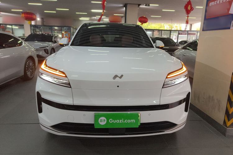 Used ONVO Luxeed L90 2025 Model—Max Six-Seater Version Front