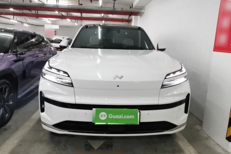 Used ONVO Luxeed L90 2025 Model—Ultra Six-Seater Version Front