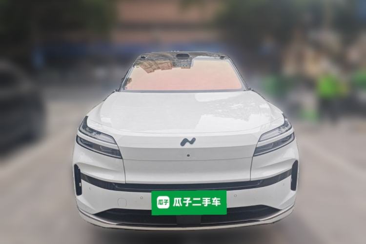 Used ONVO Luxeed L90 2025 Model—Max Six-Seater Version Front
