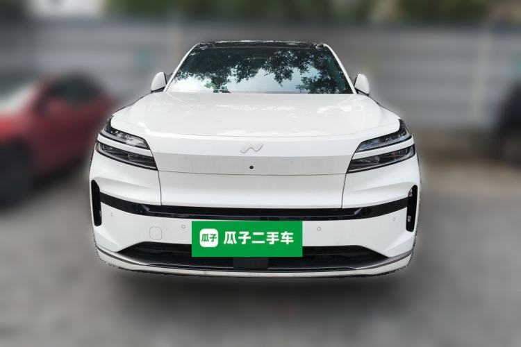 Used ONVO Luxeed L90 2025 Model—Max Six-Seater Version Front