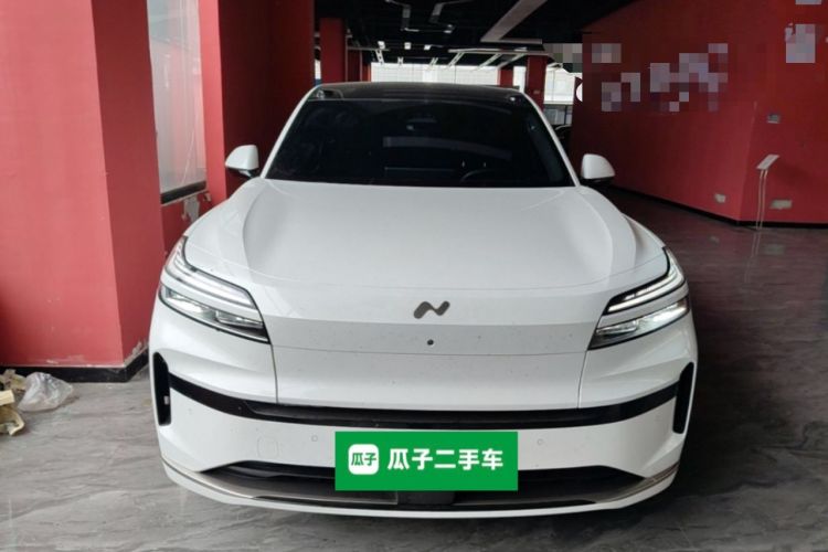 Used ONVO Luxeed L90 2025 Model—Max Six-Seater Version Front
