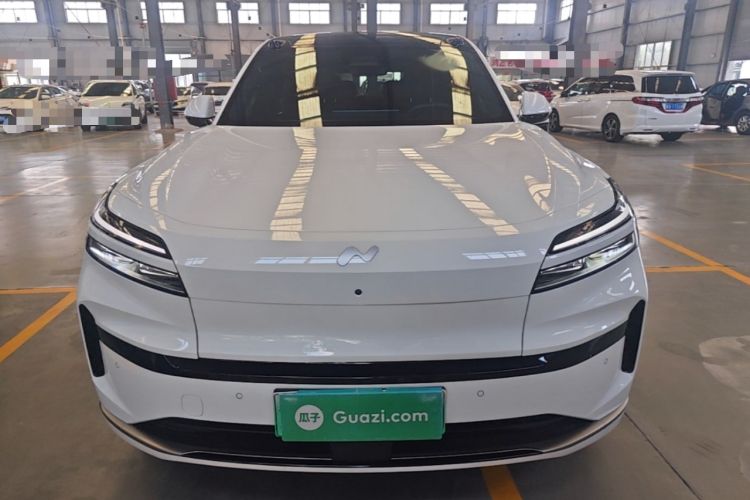 Used ONVO Luxeed L90 2025 Model—Ultra Six-Seater Version Front
