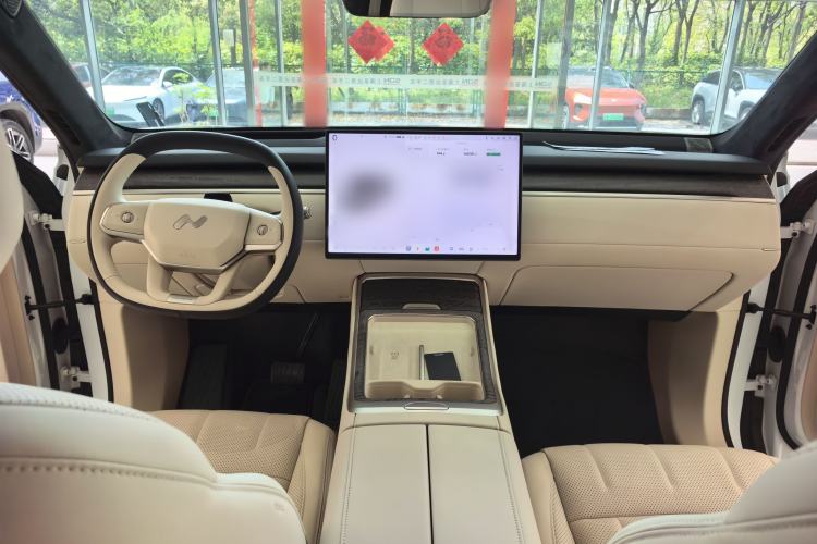Used ONVO Luxeed L90 2025 Model—Ultra Six-Seater Version Interior 3