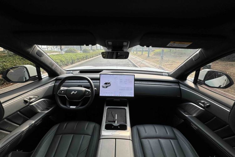 Used ONVO Luxeed L90 2025 Model—Max Six-Seater Version Interior 6