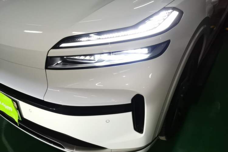 Used ONVO Luxeed L90 2025 Model—Ultra Six-Seater Version Left Front Headlight