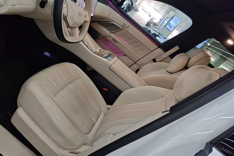 Used ONVO Luxeed L90 2025 Model Ultra Six-Seater 60-degree Battery Edition Left Front Seat