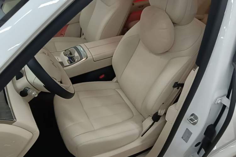 Used ONVO Luxeed L90 2025 Model Ultra Six-Seater 60-degree Battery Edition Left Front Seat