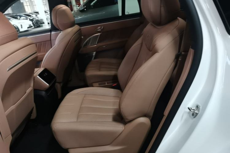 Used ONVO Luxeed L90 2025 Model Max Six-Seater 60-degree Battery Edition Left Rear Seat