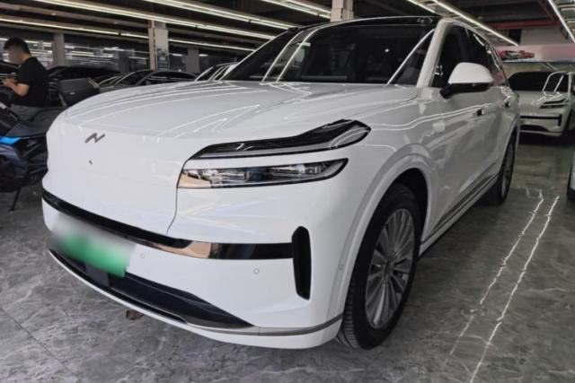 Used ONVO Luxeed L90 2025 Model—Ultra Six-Seater Version