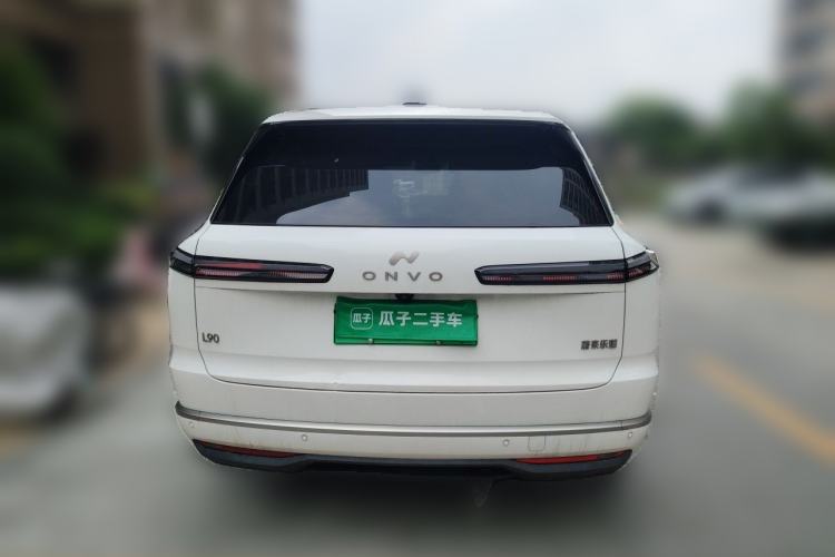 Used ONVO Luxeed L90 2025 Model—Pro Six-Seater Version Rear