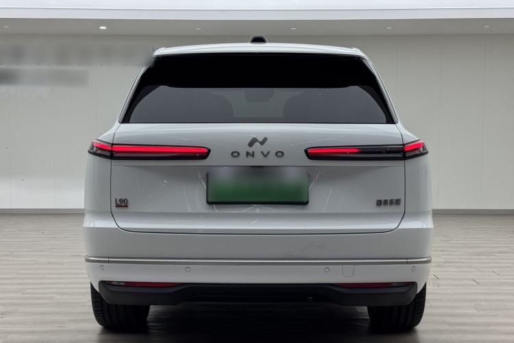 Used ONVO Luxeed L90 2025 Model—Ultra Six-Seater Version Rear