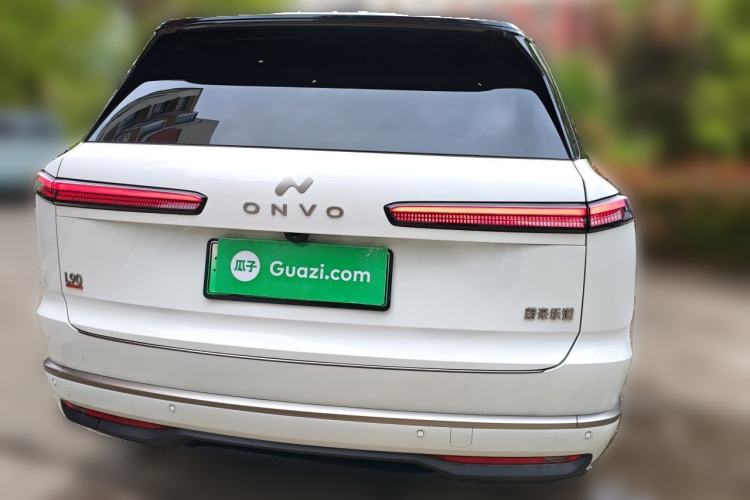 Used ONVO Luxeed L90 2025 Model—Ultra Six-Seater Version Rear