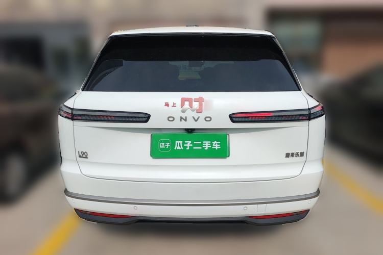 Used ONVO Luxeed L90 2025 Model—Max Six-Seater Version Rear