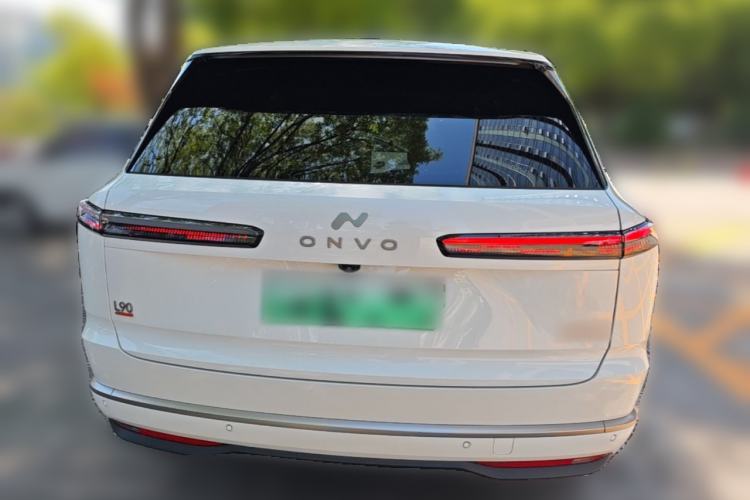 Used ONVO Luxeed L90 2025 Model—Ultra Six-Seater Version Rear