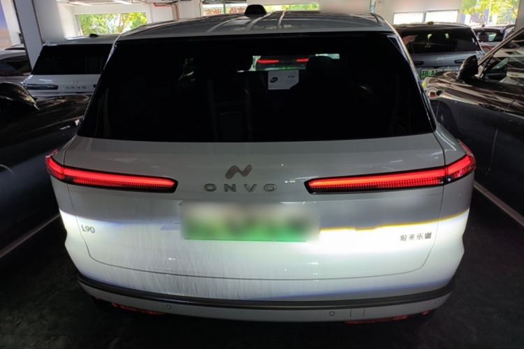 Used ONVO Luxeed L90 2025 Model—Max Six-Seater Version Rear