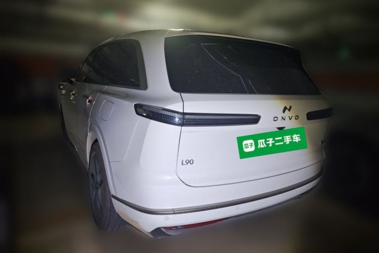 Used ONVO Luxeed L90 2025 Model—Max Six-Seater Version Rear Left 45 Deg