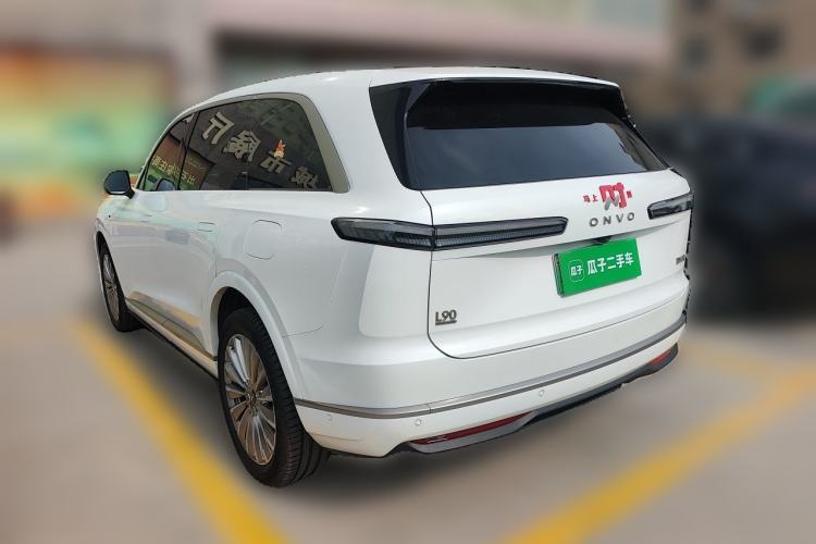 Used ONVO Luxeed L90 2025 Model—Max Six-Seater Version Rear Left 45 Deg
