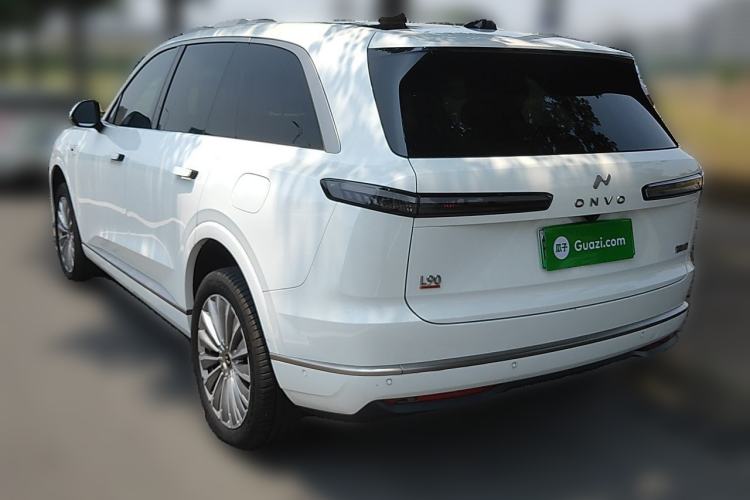 Used ONVO Luxeed L90 2025 Model—Ultra Six-Seater Version Rear Left 45 Deg