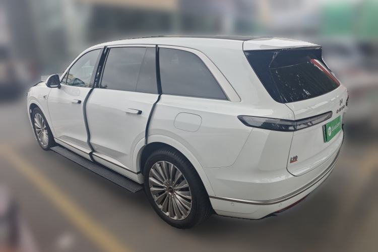 Used ONVO Luxeed L90 2025 Model—Ultra Six-Seater Version Rear Left 45 Deg