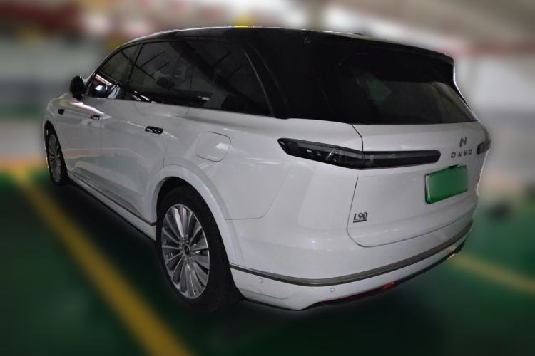 Used ONVO Luxeed L90 2025 Model—Max Six-Seater Version Rear Left 45 Deg